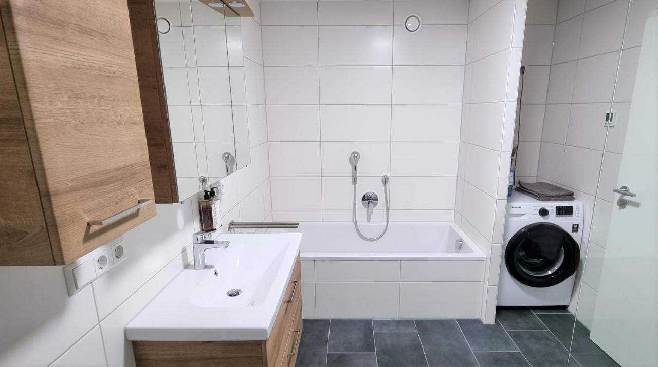 Flat11 4-Zi Wohnung Messe Karlsruhe Райнштеттен Экстерьер фото